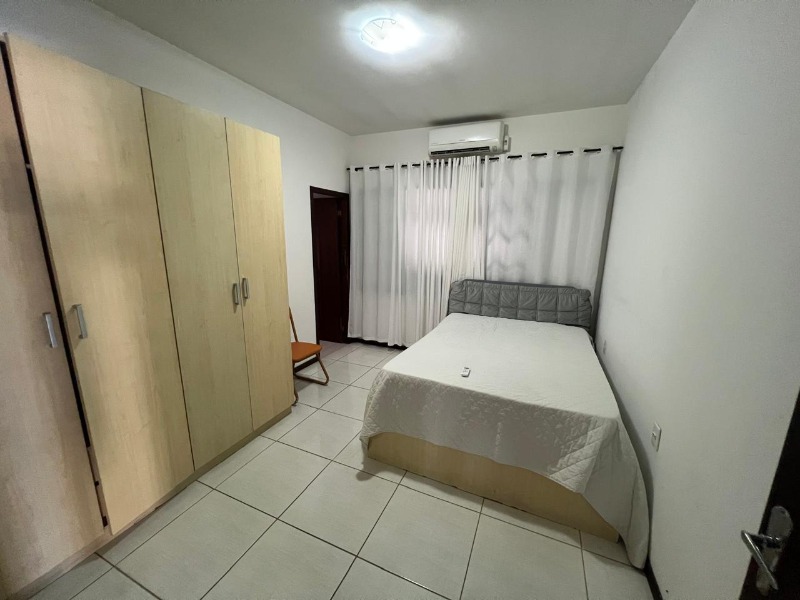 Casa à venda e aluguel com 4 quartos, 190m² - Foto 19