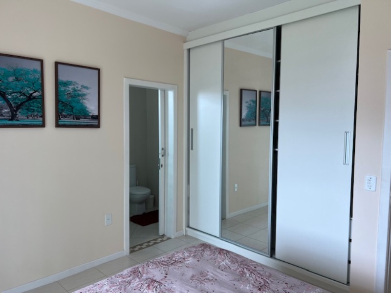 Casa à venda e temporada com 3 quartos, 250m² - Foto 12