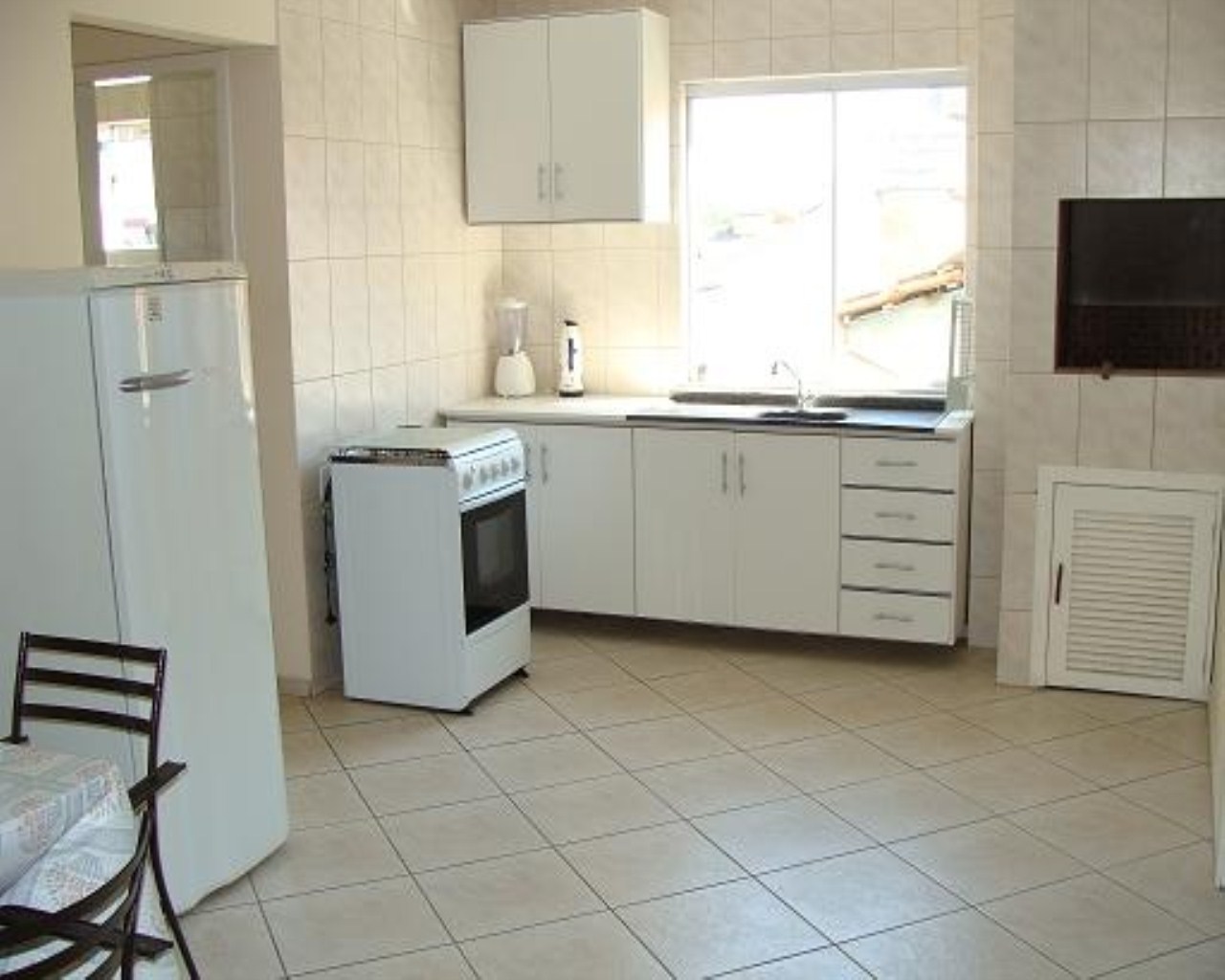 Apartamento à venda e aluguel com 2 quartos, 70m² - Foto 8