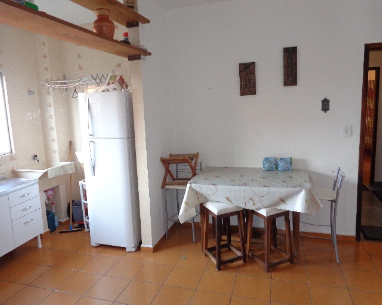 Apartamento à venda com 1 quarto, 50m² - Foto 4