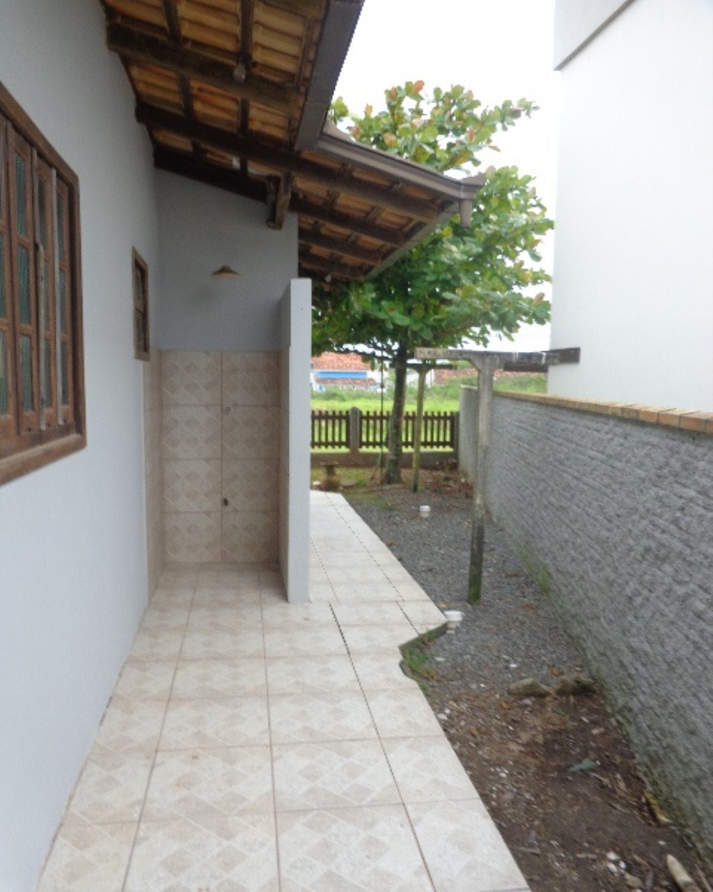 Casa para alugar com 2 quartos, 100m² - Foto 6