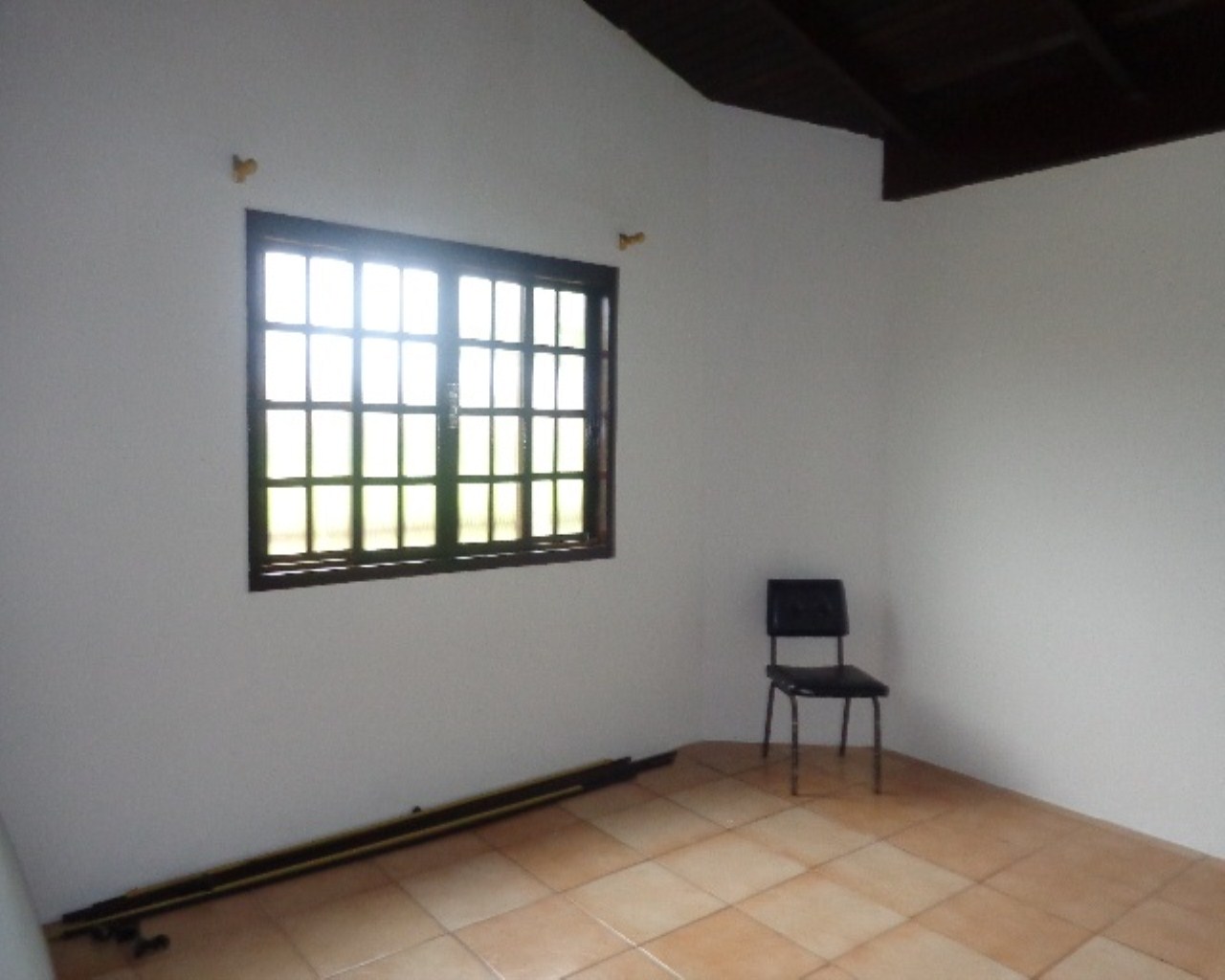 Casa para alugar com 2 quartos, 100m² - Foto 10