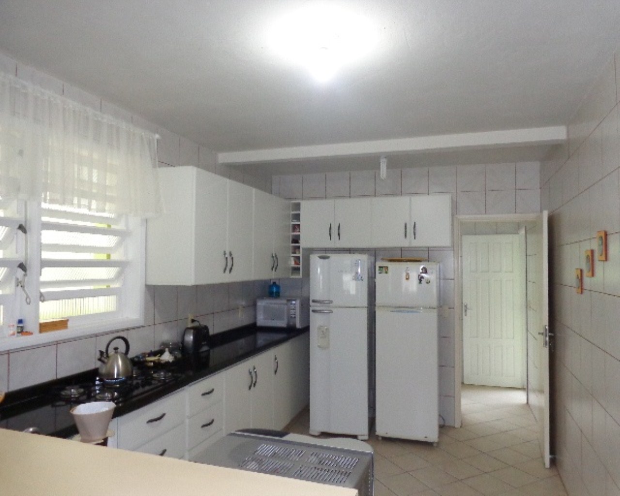 Casa à venda e temporada com 4 quartos, 250m² - Foto 16