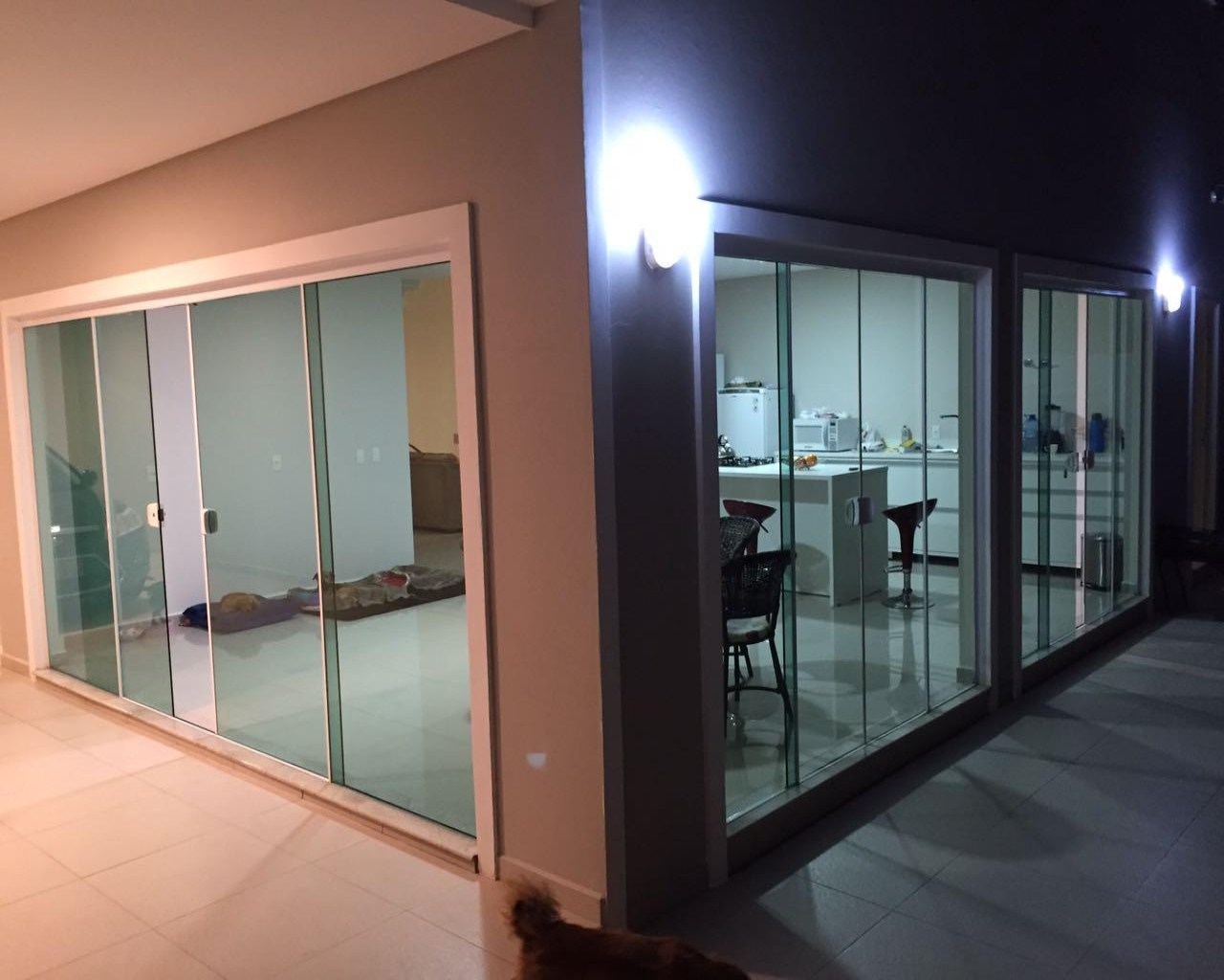 Casa à venda e aluguel com 4 quartos, 250m² - Foto 11