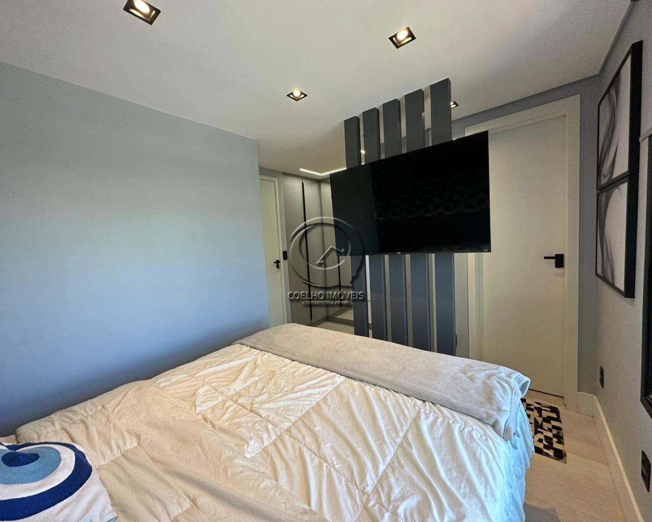 Apartamento à venda com 2 quartos, 60m² - Foto 14