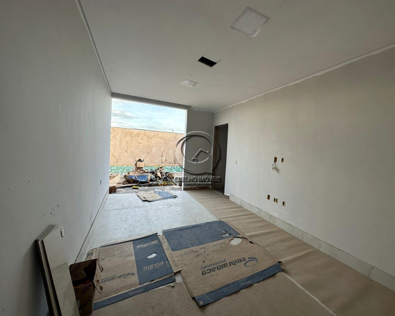 Casa à venda com 4 quartos, 360m² - Foto 12