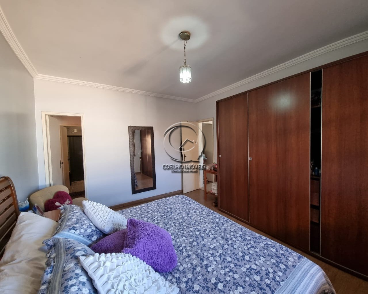 Casa à venda com 4 quartos, 340m² - Foto 23