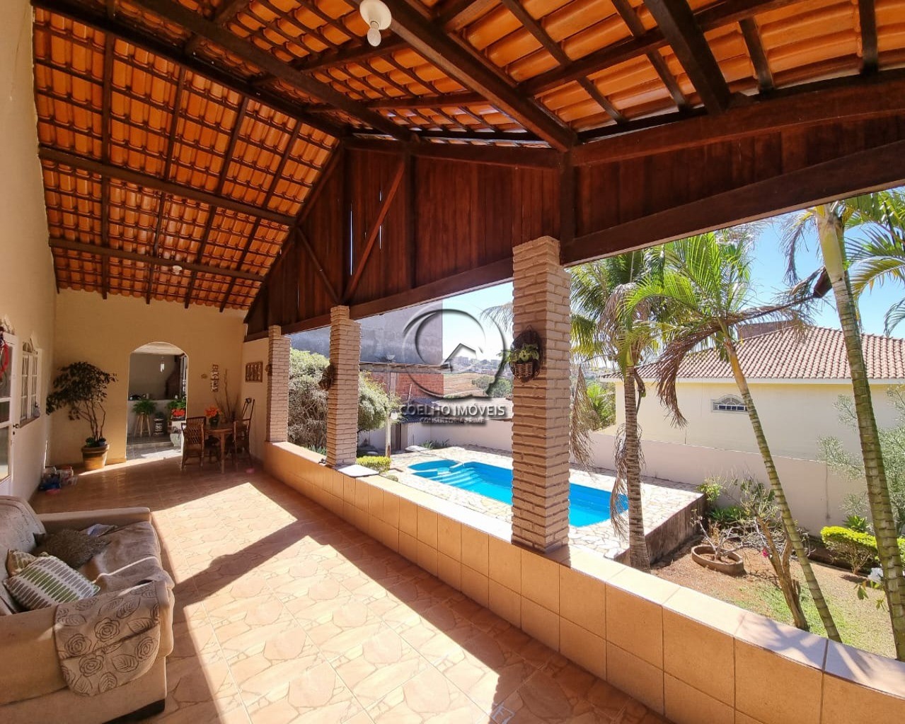 Casa à venda com 4 quartos, 340m² - Foto 32