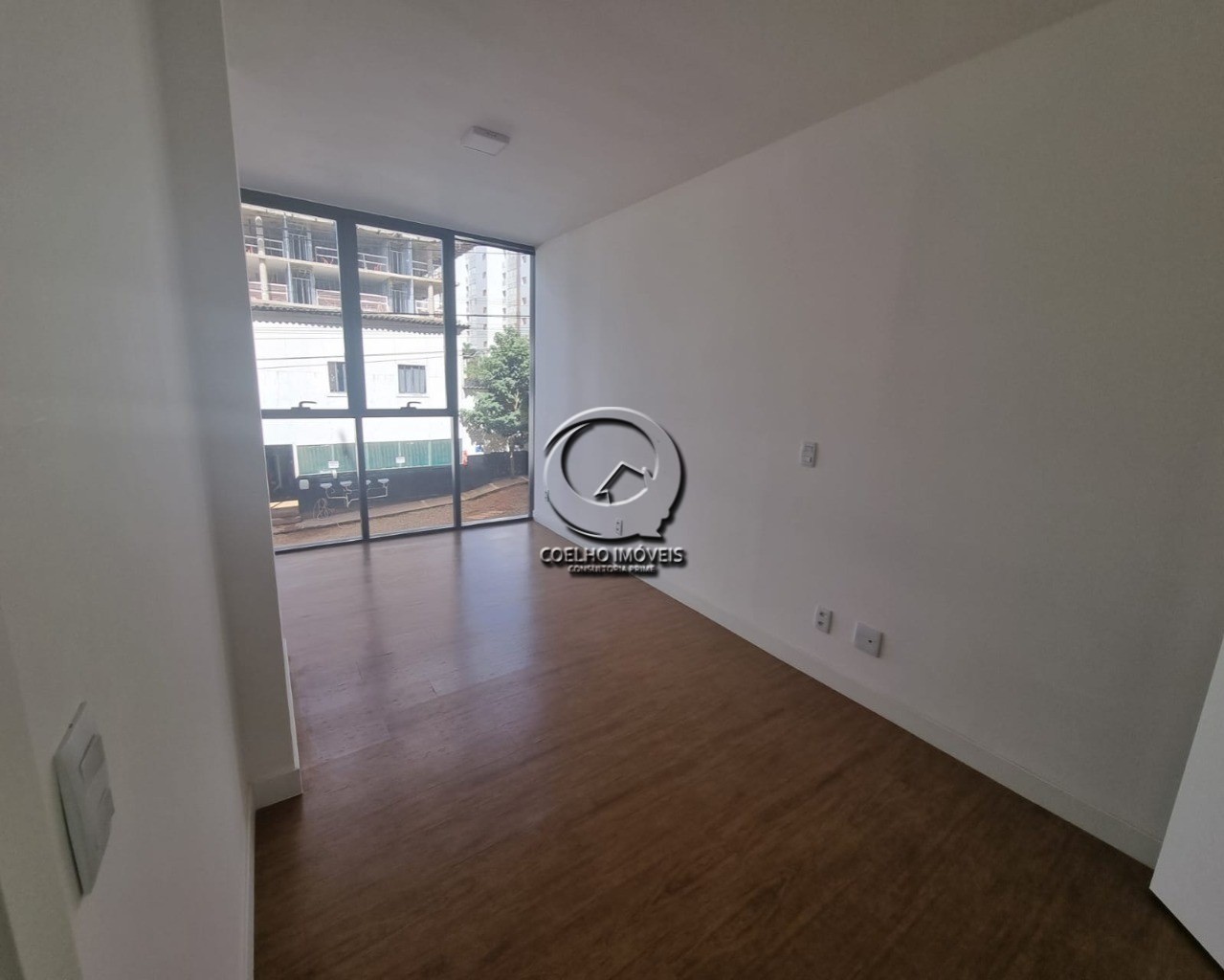 Apartamento à venda com 2 quartos, 73m² - Foto 5