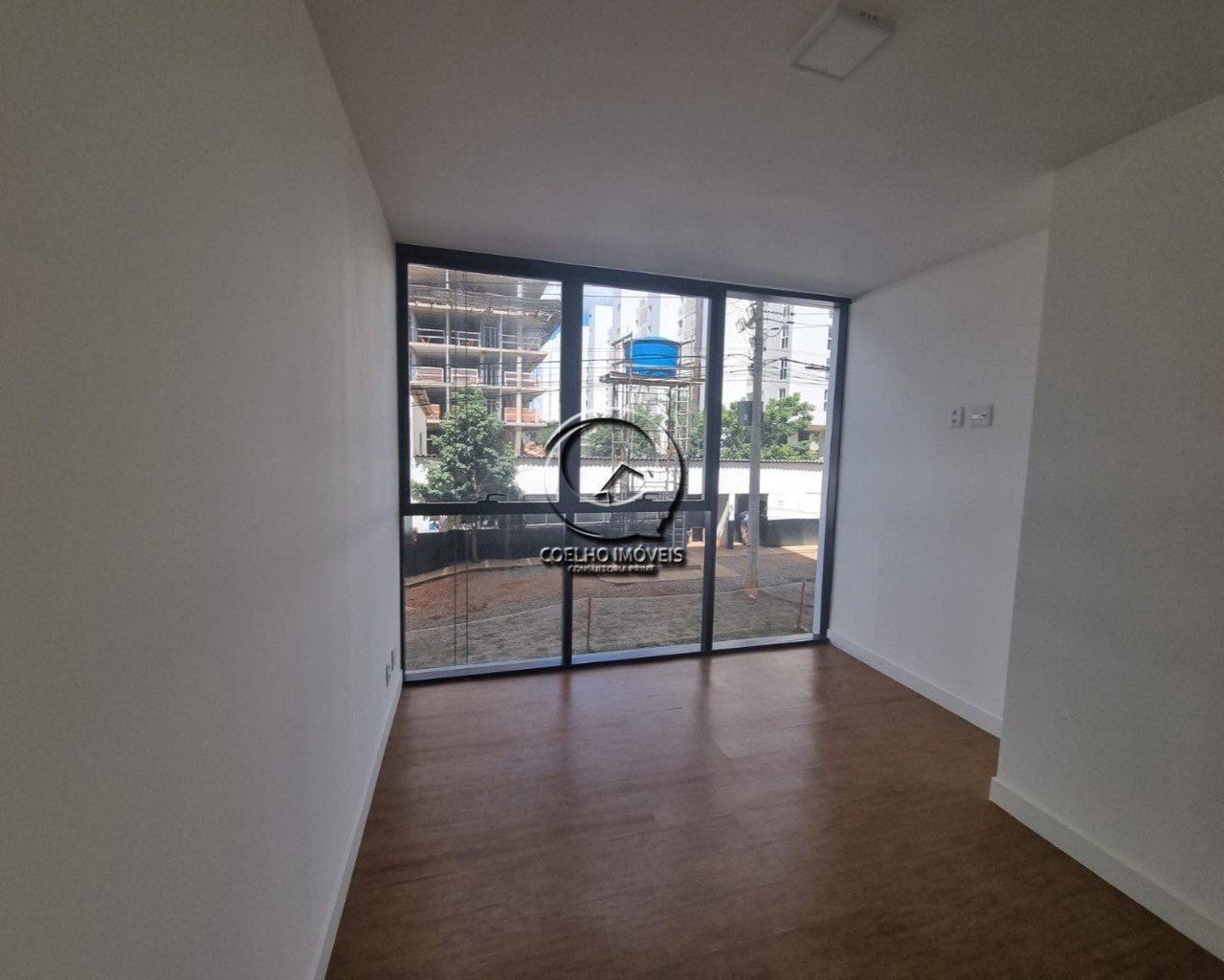 Apartamento à venda com 2 quartos, 73m² - Foto 11