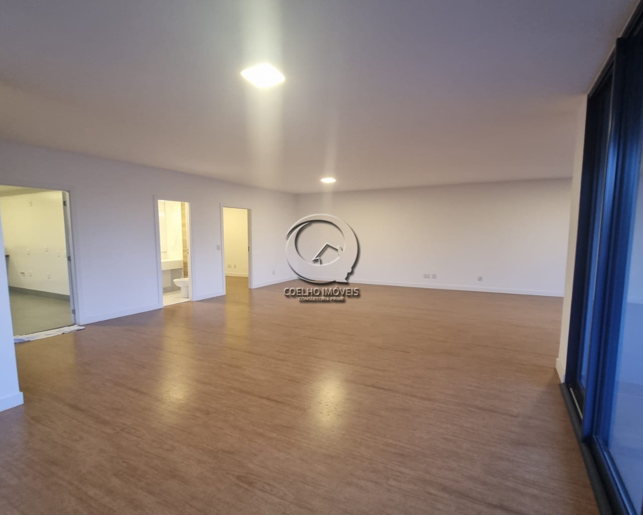 Apartamento à venda com 4 quartos, 191m² - Foto 5