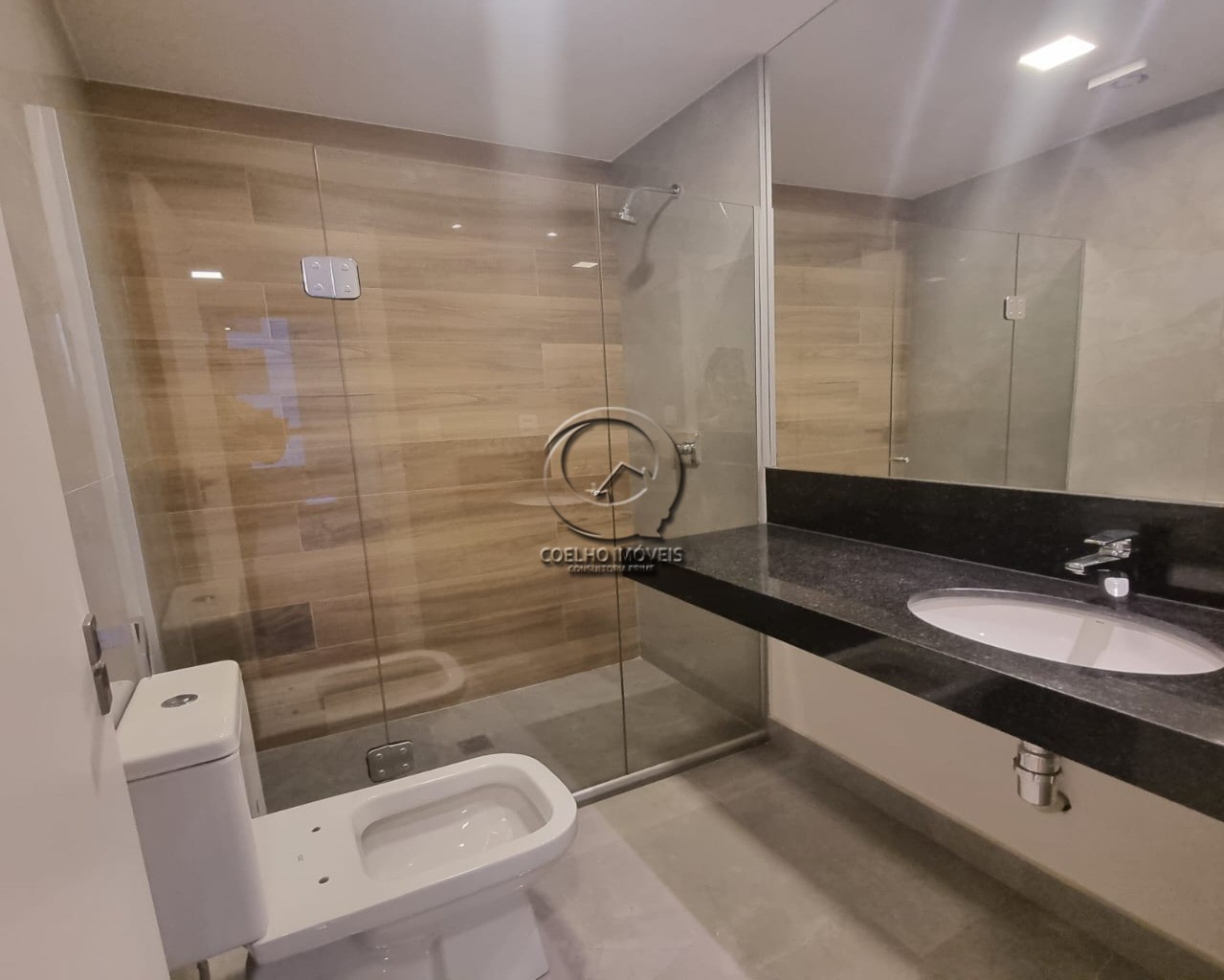 Apartamento à venda com 4 quartos, 191m² - Foto 19