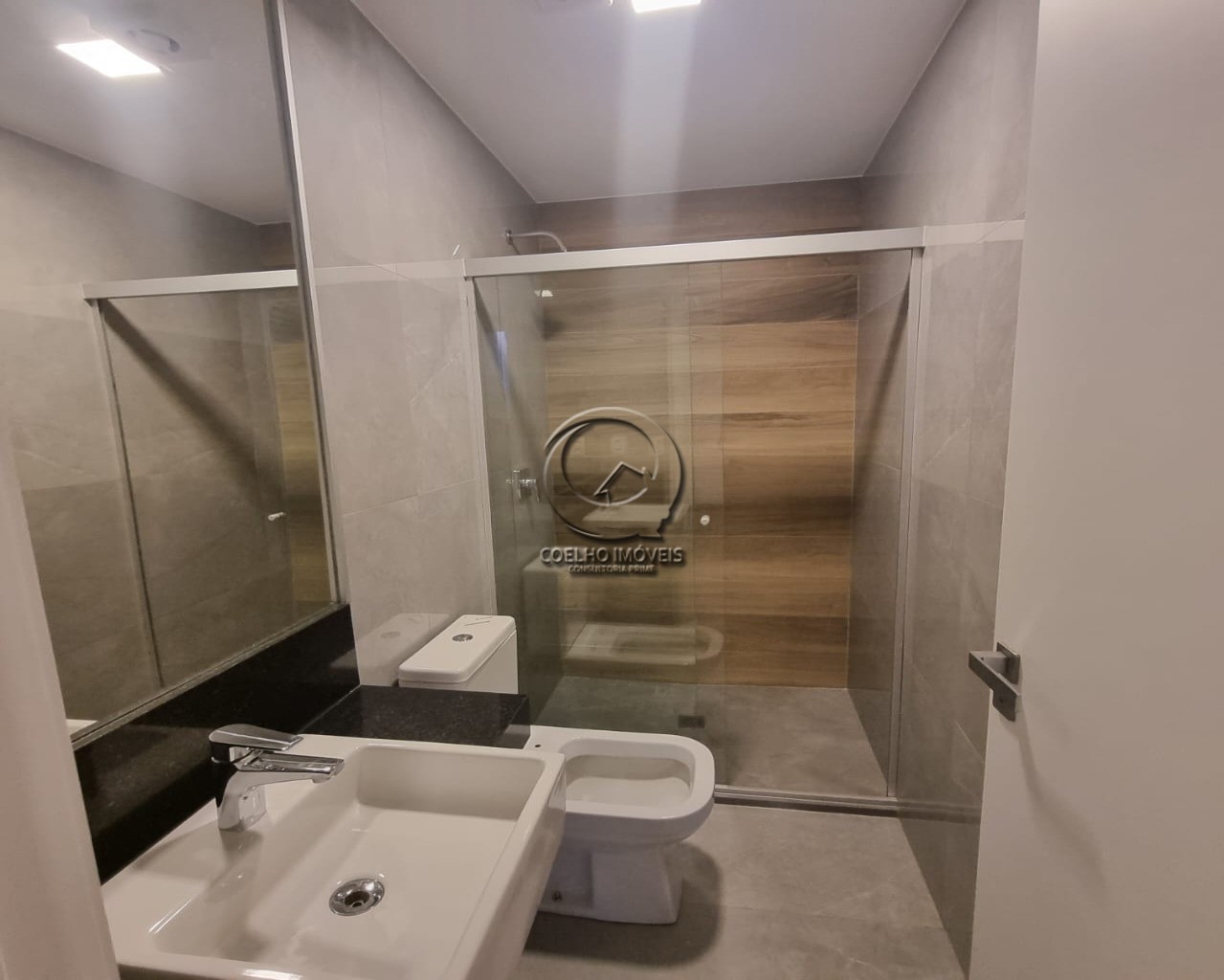 Apartamento à venda com 4 quartos, 191m² - Foto 23