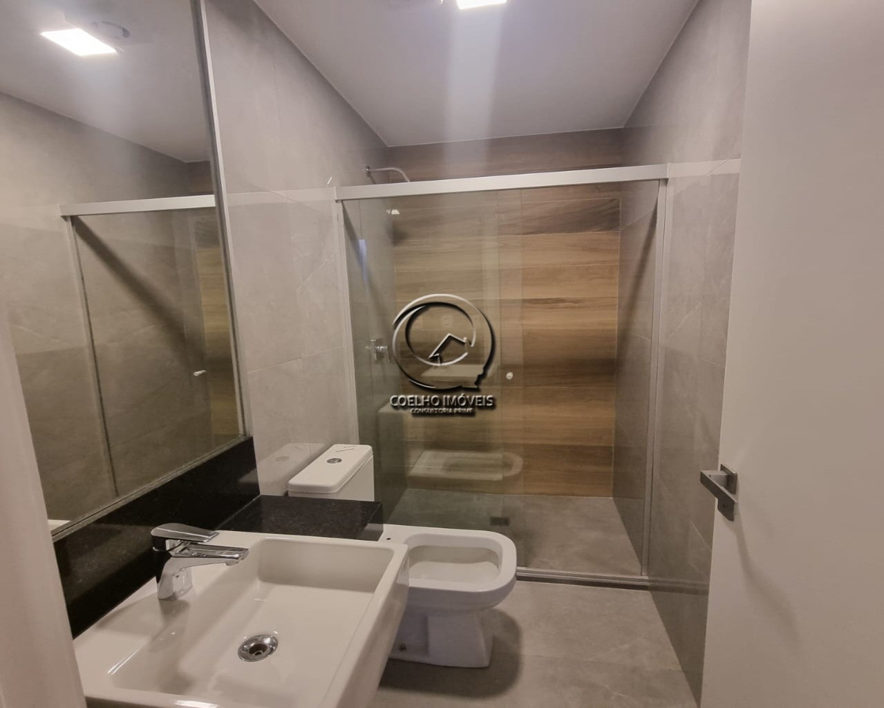 Apartamento à venda com 4 quartos, 192m² - Foto 23