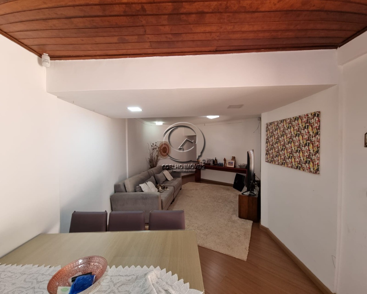 Casa à venda com 3 quartos, 250m² - Foto 7