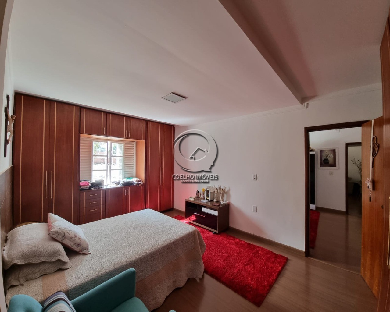 Casa à venda com 3 quartos, 250m² - Foto 11