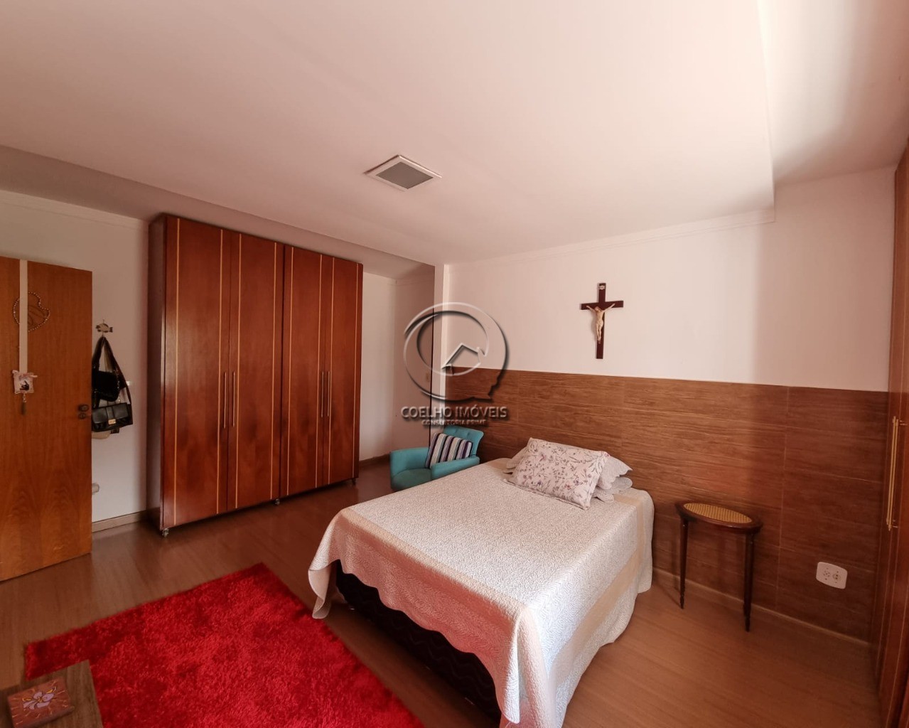 Casa à venda com 3 quartos, 250m² - Foto 16