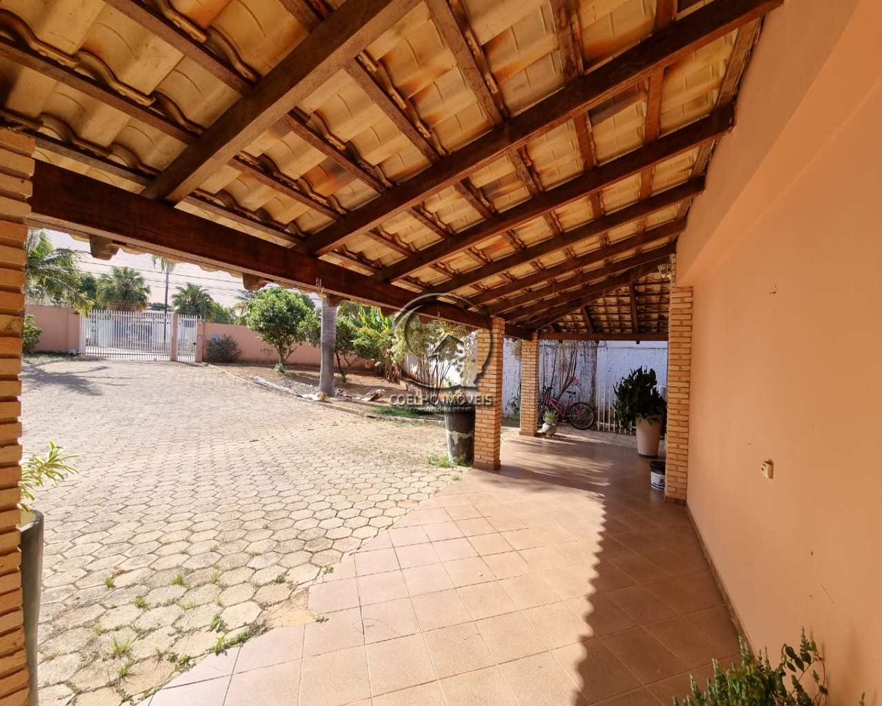 Casa à venda com 3 quartos, 250m² - Foto 43