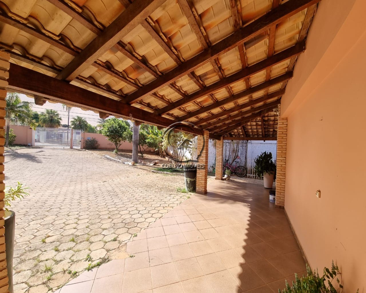 Casa à venda com 3 quartos, 250m² - Foto 44