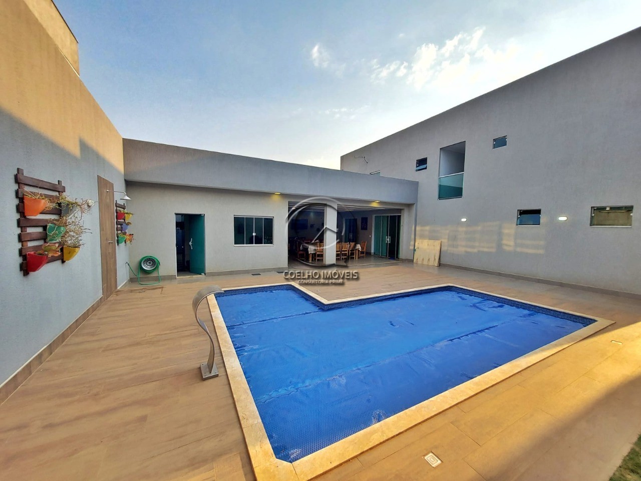 Casa à venda com 4 quartos, 743m² - Foto 4