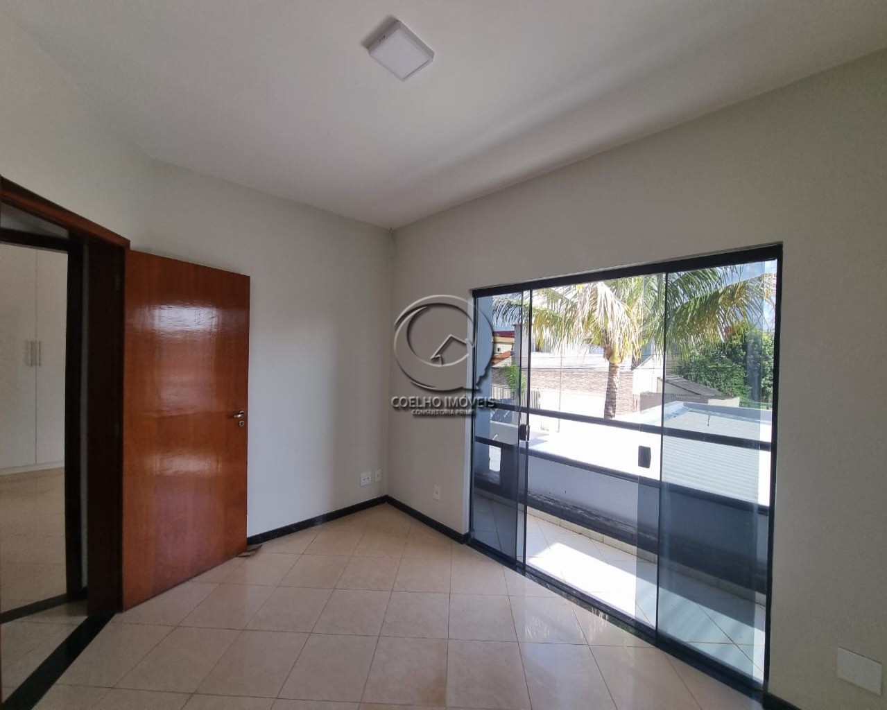 Casa à venda com 3 quartos, 370m² - Foto 23