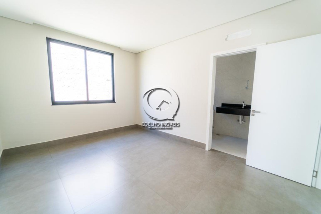 Casa à venda com 3 quartos, 420m² - Foto 31