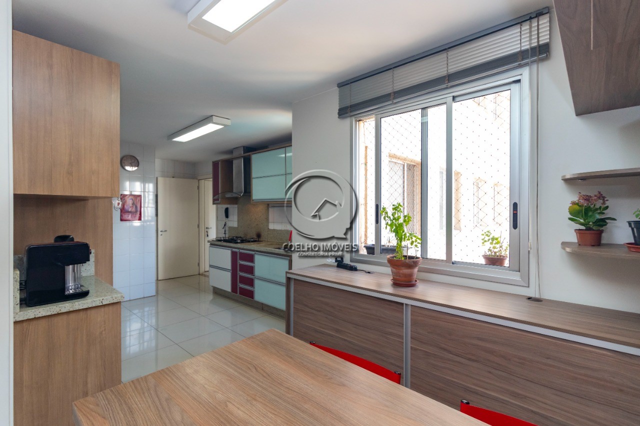 Apartamento à venda com 4 quartos, 165m² - Foto 42