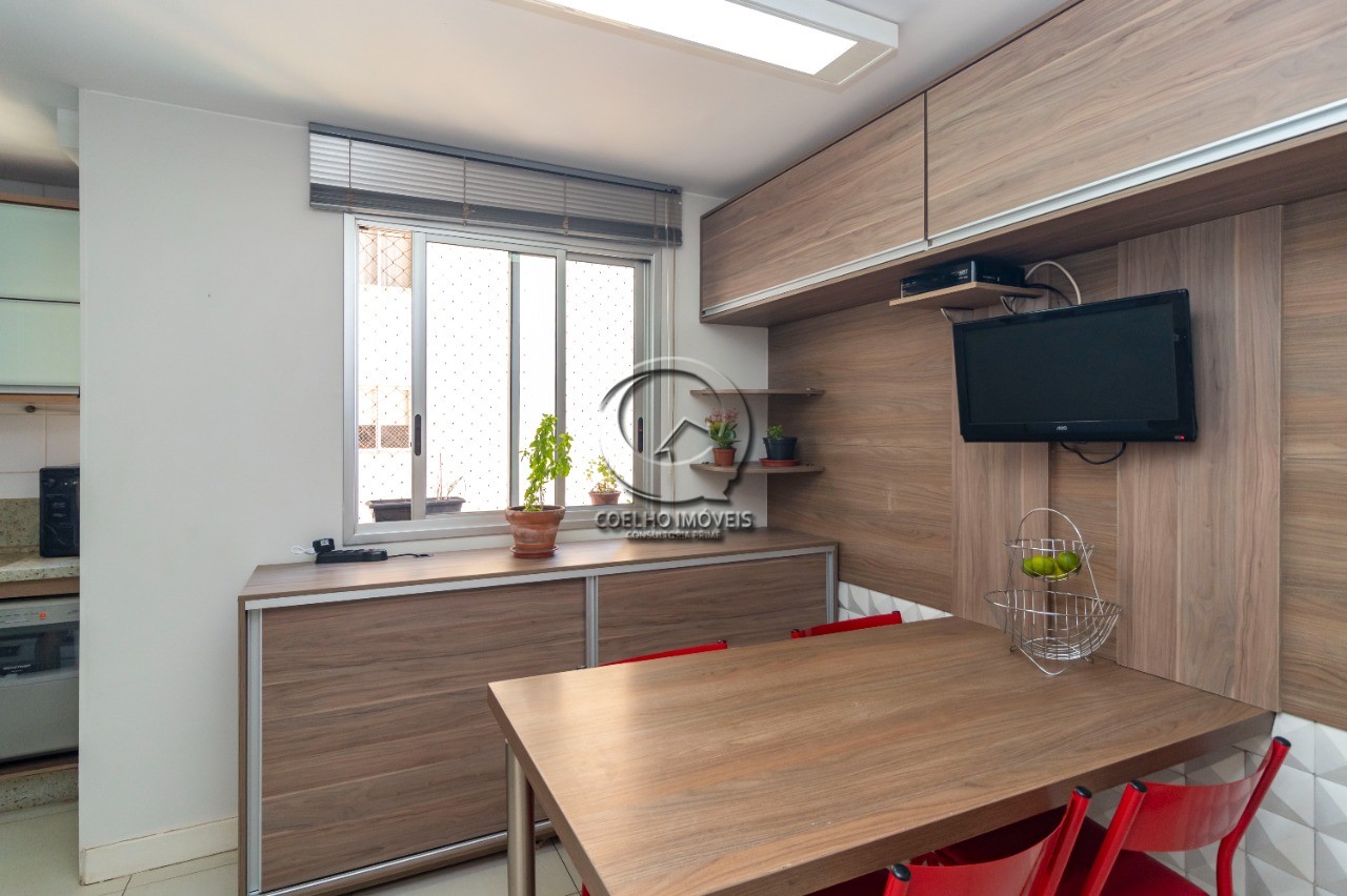 Apartamento à venda com 4 quartos, 165m² - Foto 47