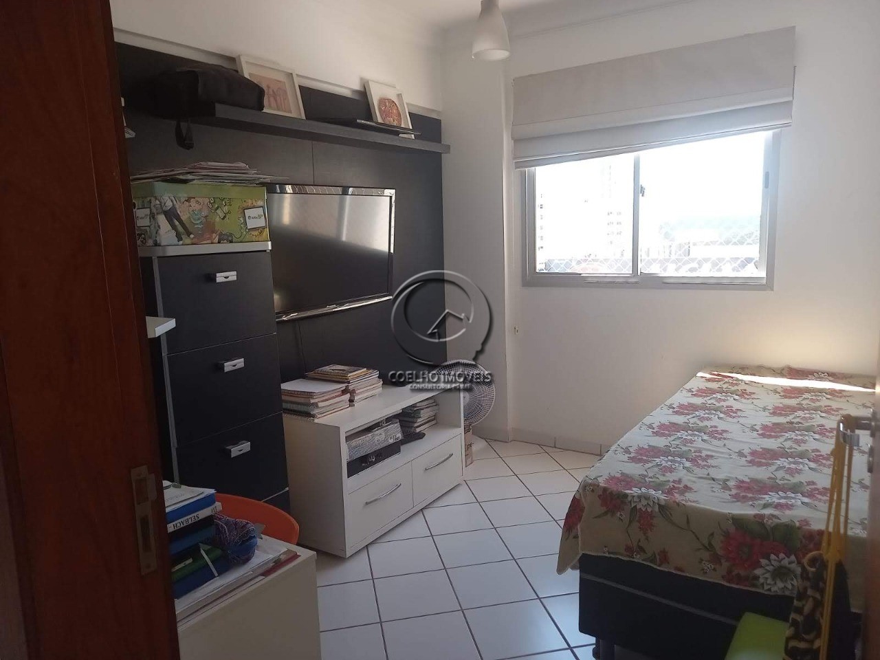 Apartamento à venda com 3 quartos, 64m² - Foto 3