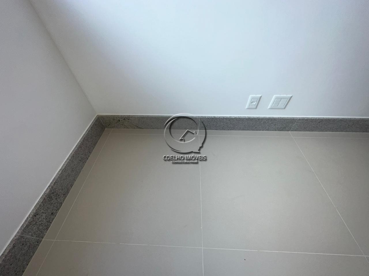 Apartamento à venda com 2 quartos, 69m² - Foto 14