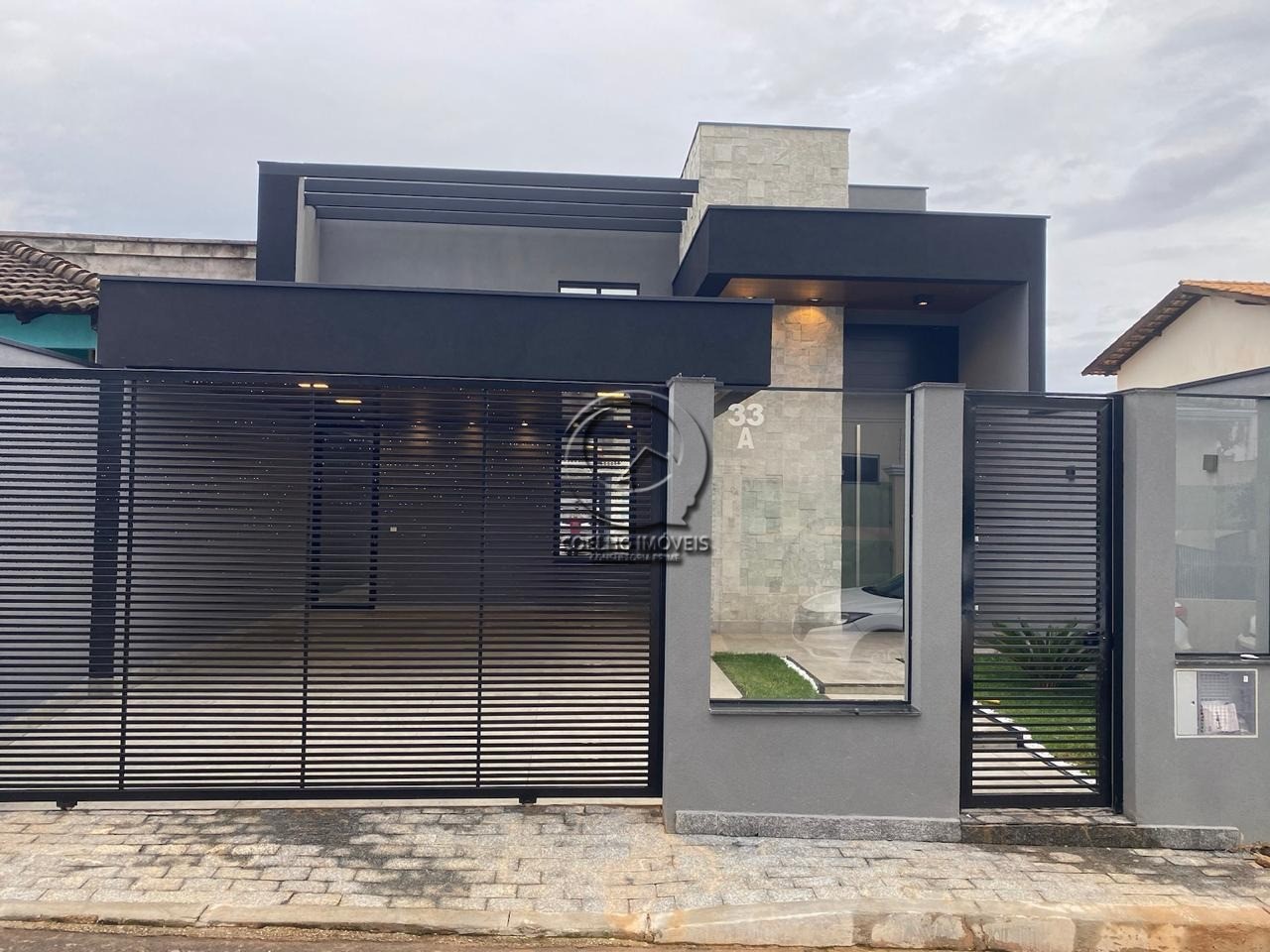 Casa à venda com 4 quartos, 350m² - Foto 3