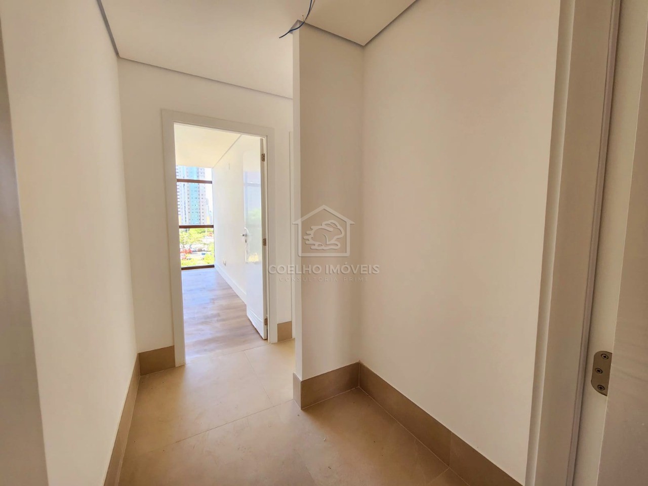 Apartamento à venda com 3 quartos, 122m² - Foto 23