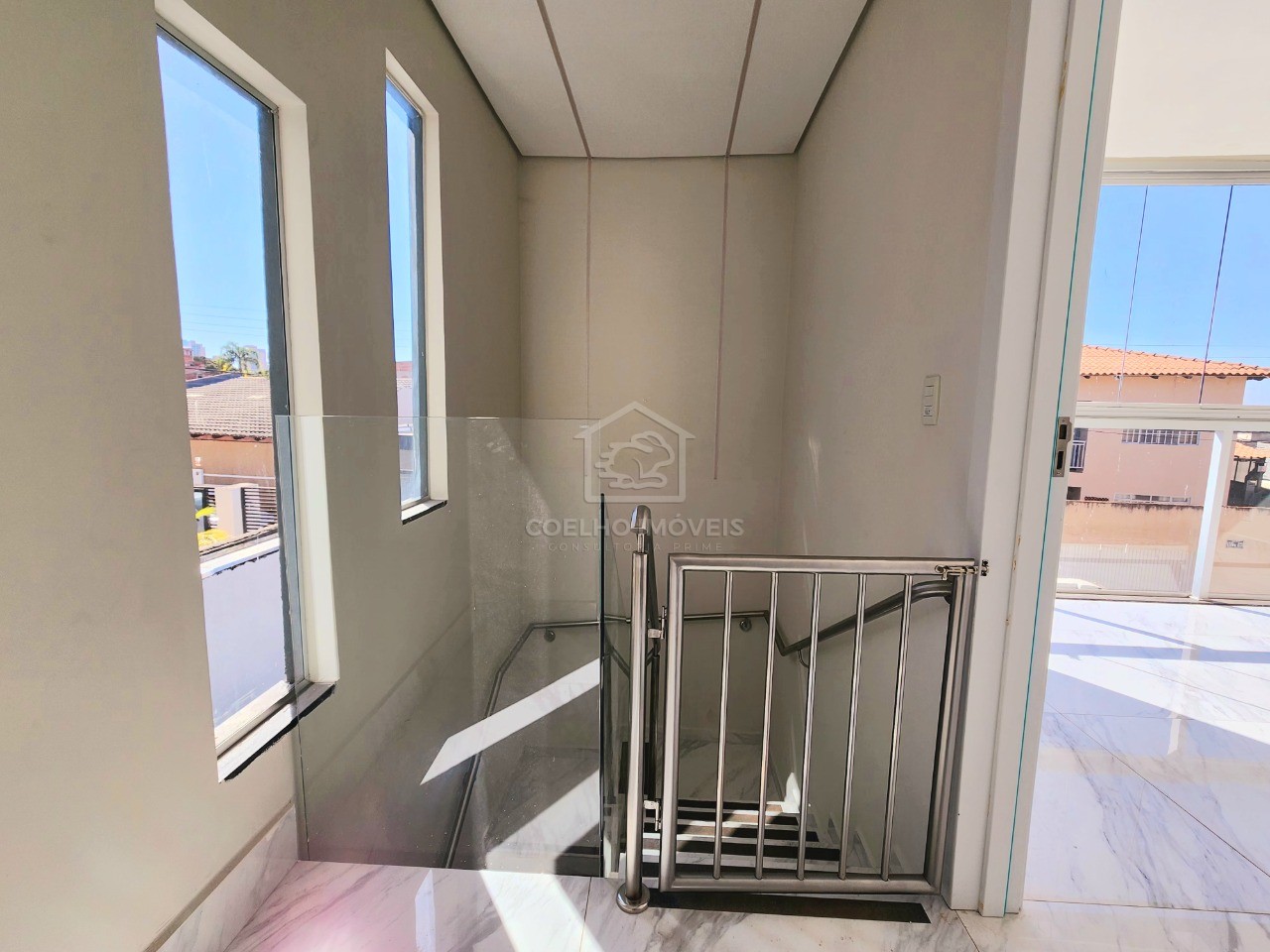 Casa à venda com 4 quartos, 200m² - Foto 17