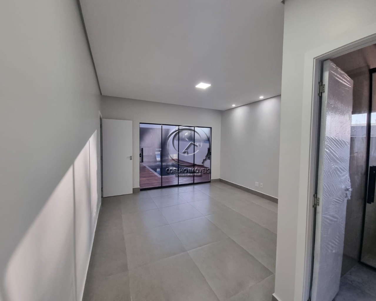 Casa à venda com 3 quartos, 240m² - Foto 15