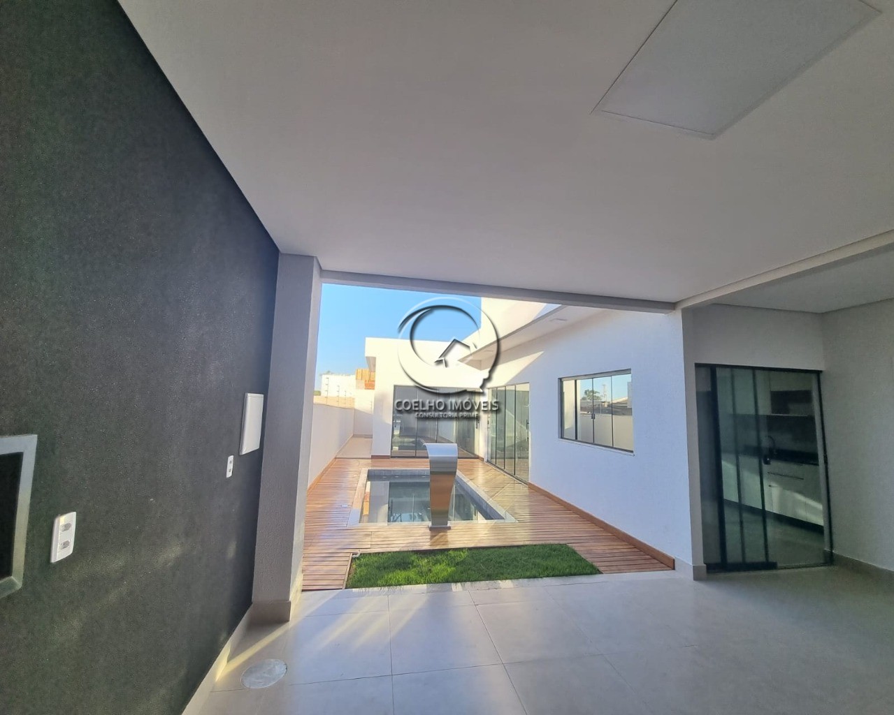 Casa à venda com 3 quartos, 240m² - Foto 18