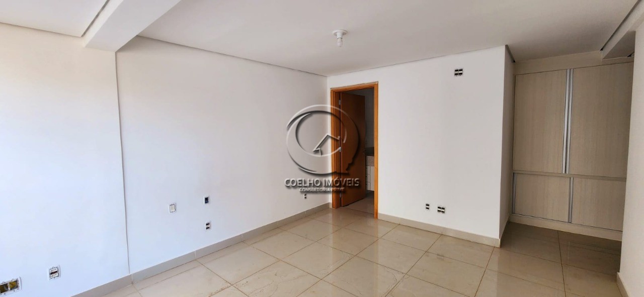 Apartamento à venda com 4 quartos, 246m² - Foto 17