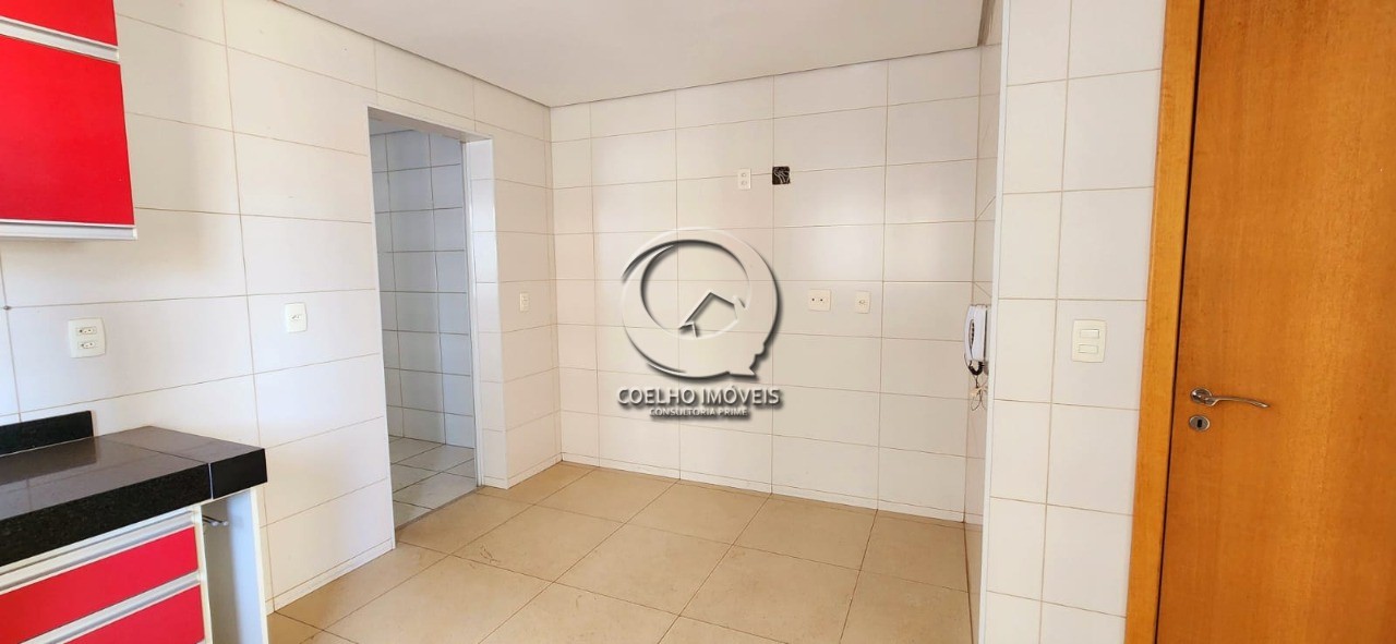 Apartamento à venda com 4 quartos, 246m² - Foto 26