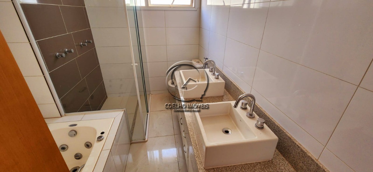 Apartamento à venda com 4 quartos, 246m² - Foto 27