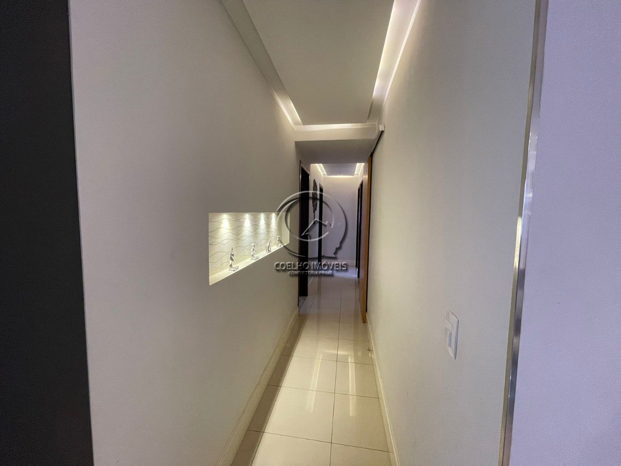 Apartamento à venda com 4 quartos, 129m² - Foto 4