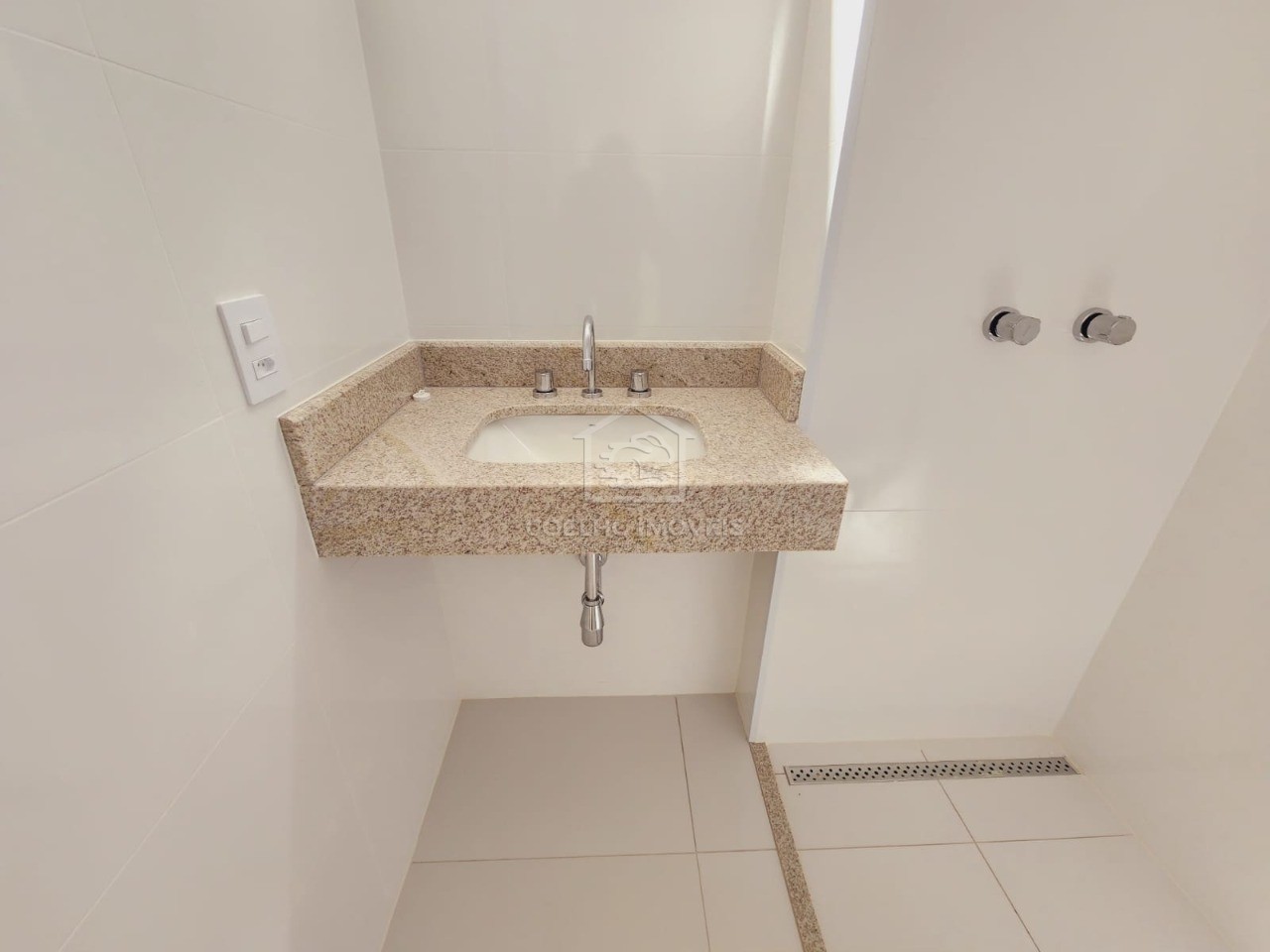 Apartamento à venda com 3 quartos, 103m² - Foto 13