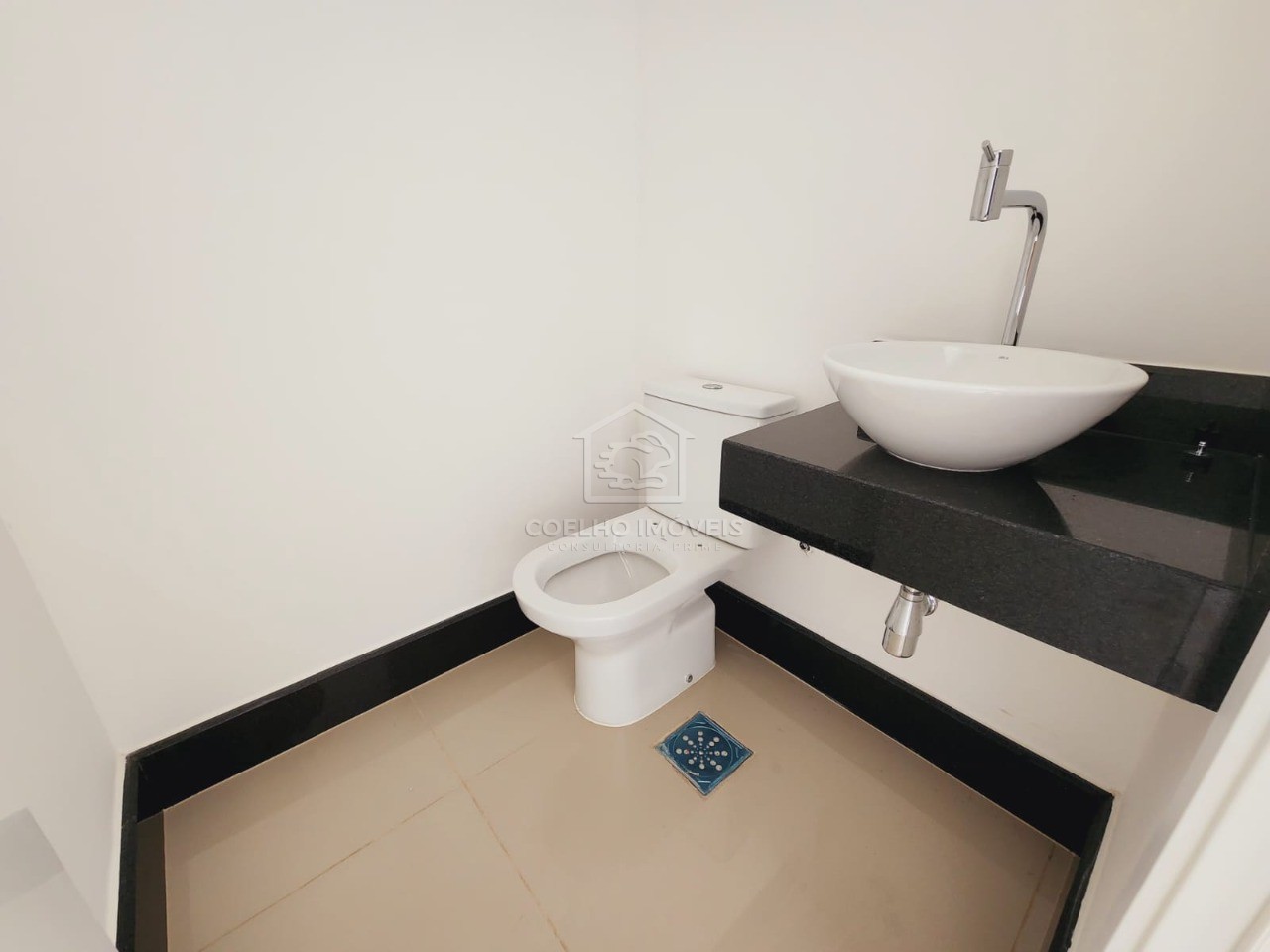 Apartamento à venda com 3 quartos, 103m² - Foto 18