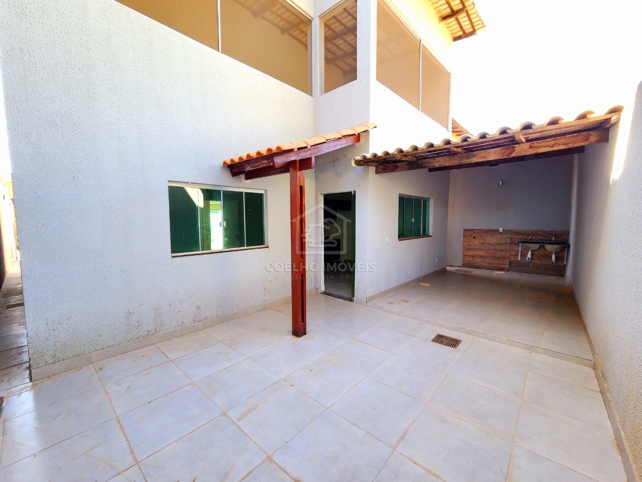 Casa à venda com 4 quartos, 200m² - Foto 38