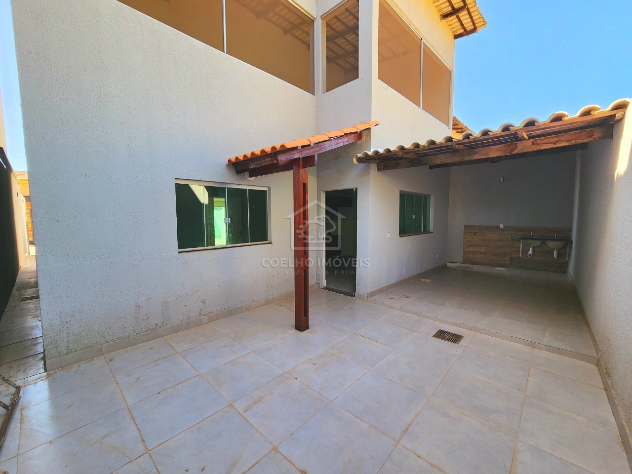 Casa à venda com 4 quartos, 200m² - Foto 37