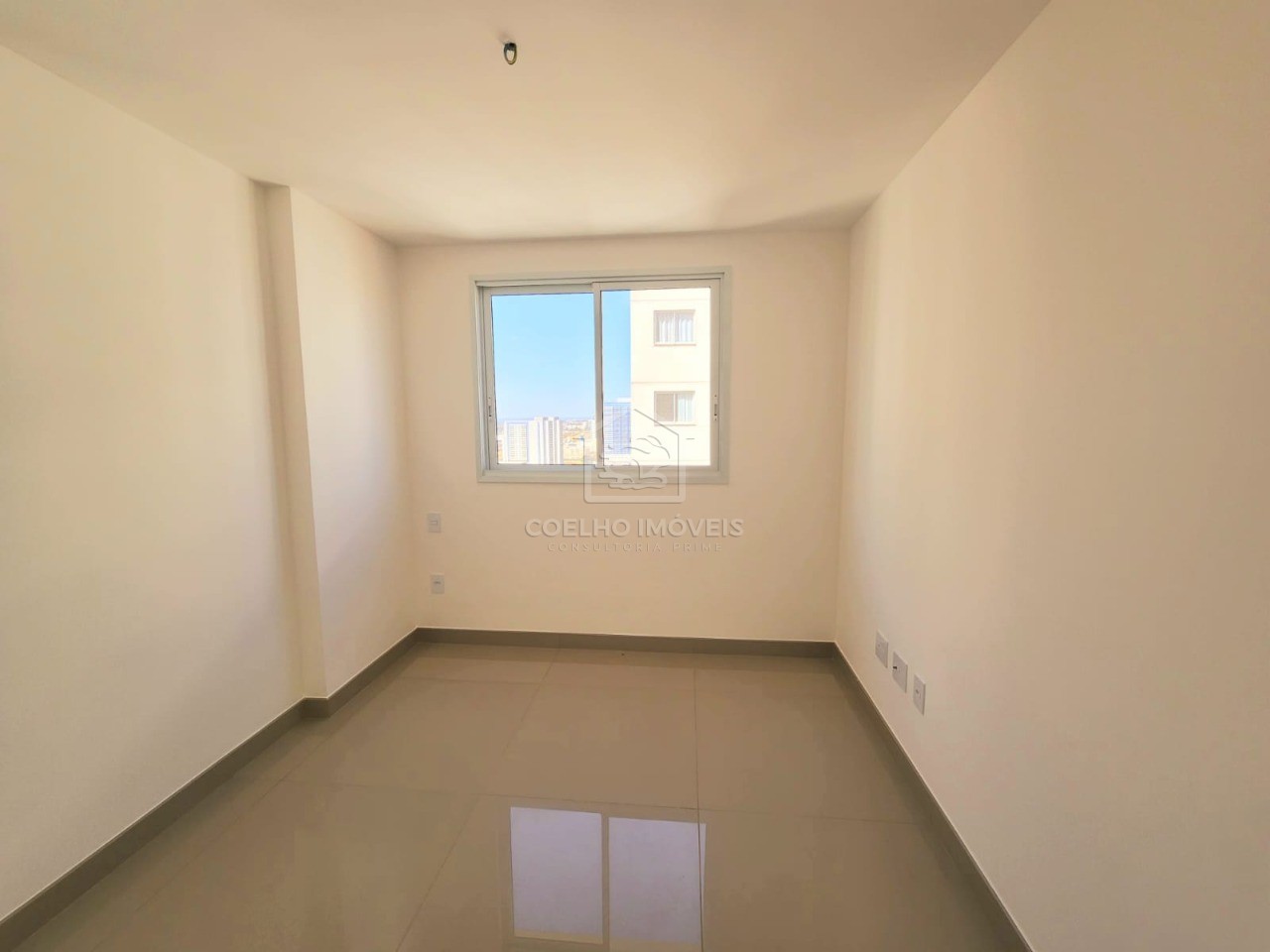 Apartamento à venda com 3 quartos, 103m² - Foto 7