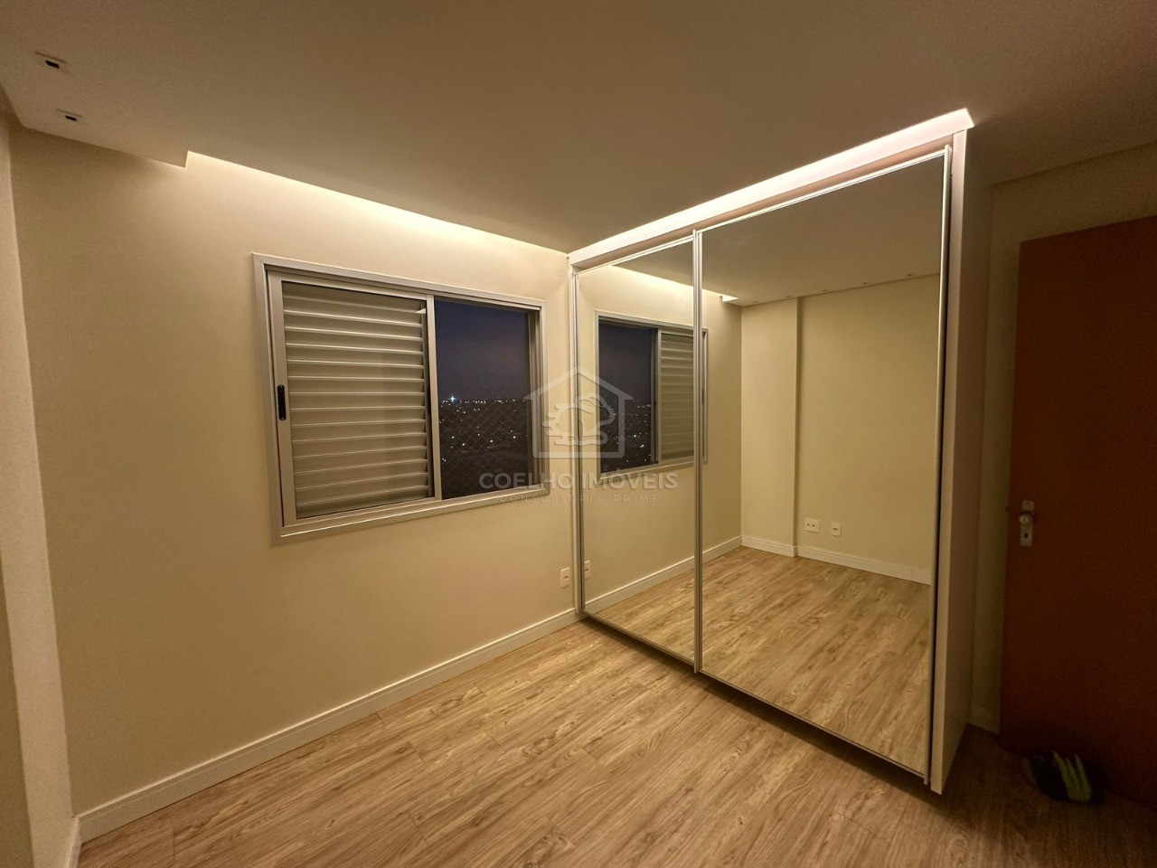 Apartamento à venda com 4 quartos, 98m² - Foto 23