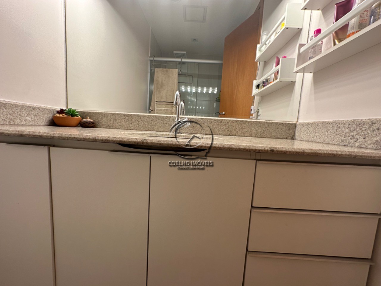 Apartamento à venda com 2 quartos, 187m² - Foto 23