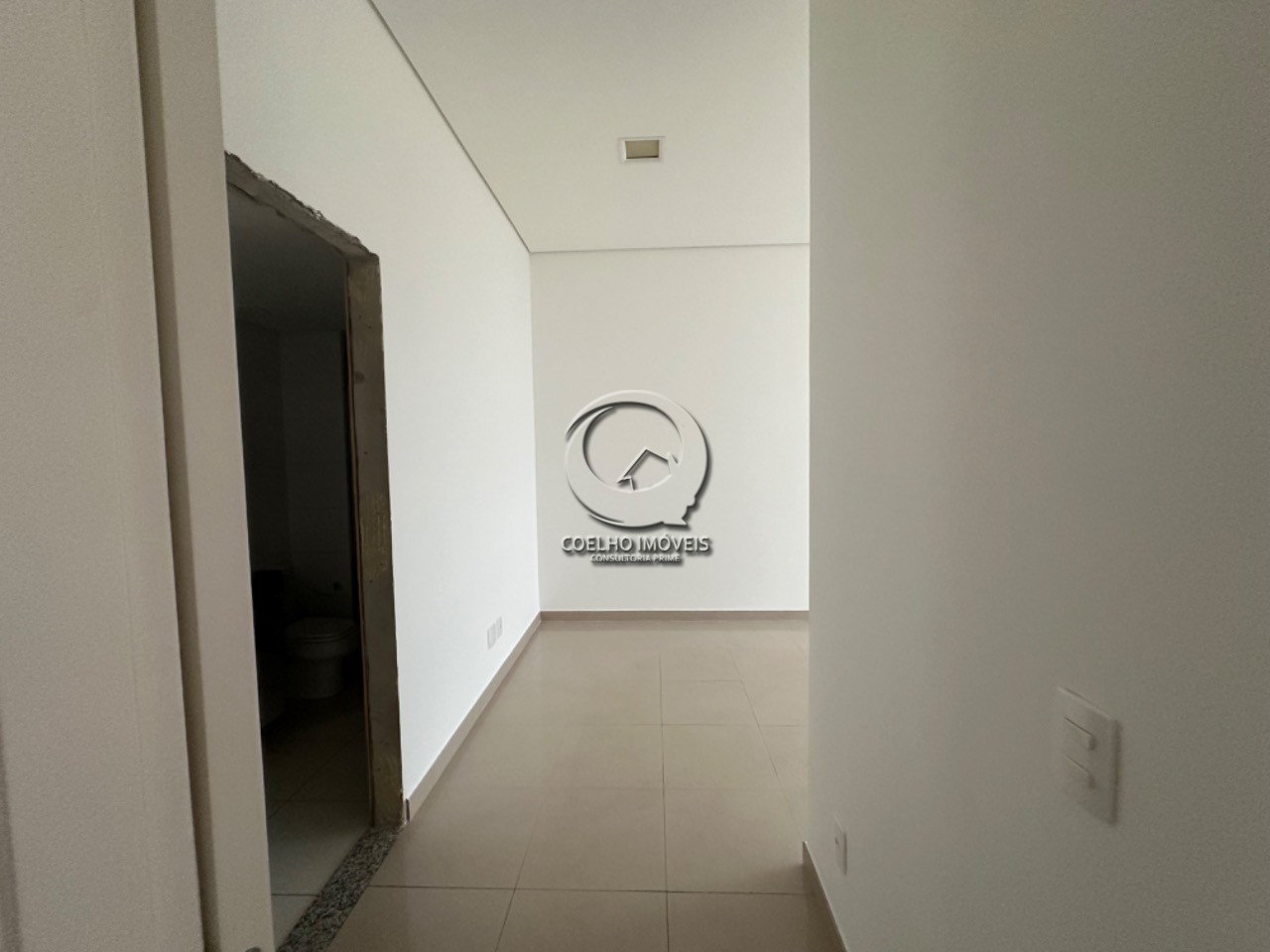 Apartamento à venda com 3 quartos, 211m² - Foto 32