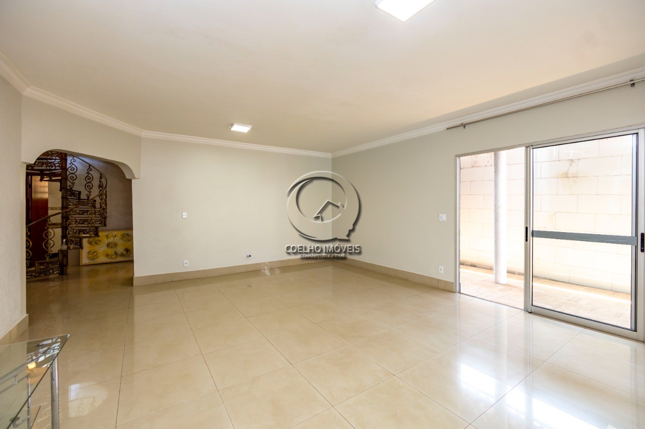 Casa à venda com 4 quartos, 544m² - Foto 17