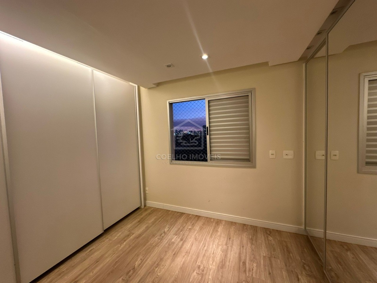 Apartamento à venda com 4 quartos, 98m² - Foto 19