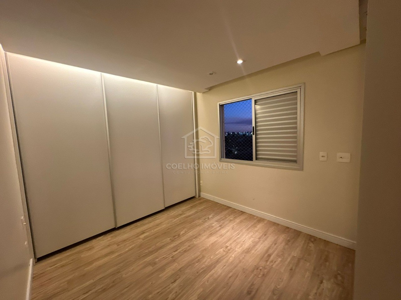 Apartamento à venda com 4 quartos, 98m² - Foto 18